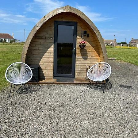 North Point Pods Hotel Thurso Exterior photo